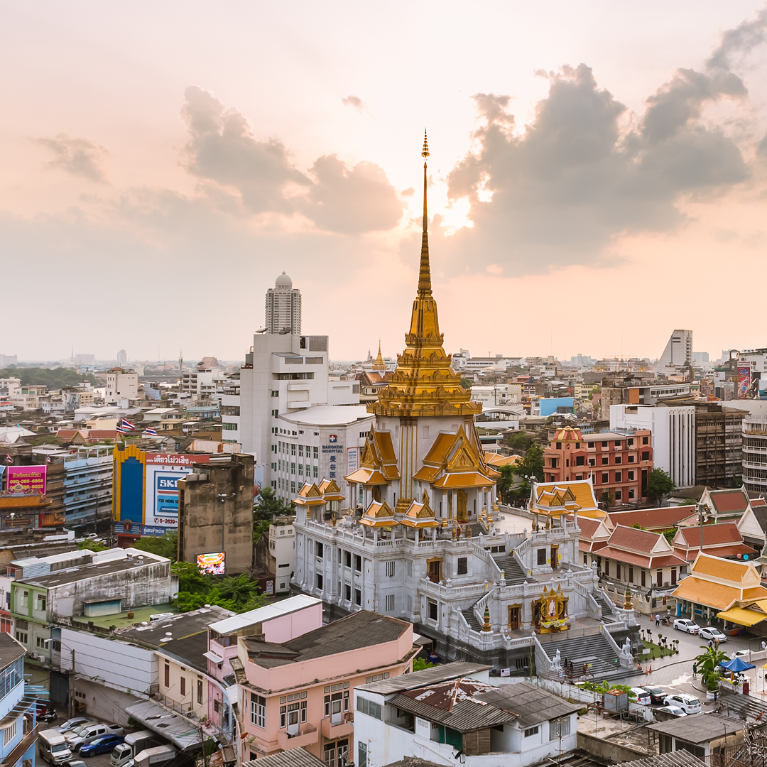 공장 기계 부품